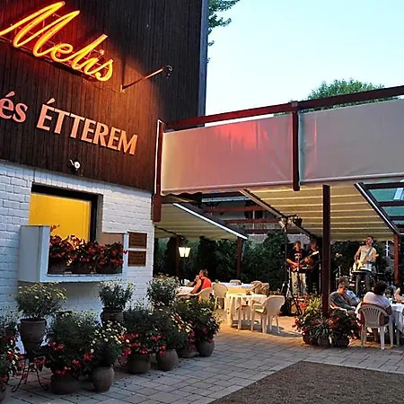 Melis Hotel 3*